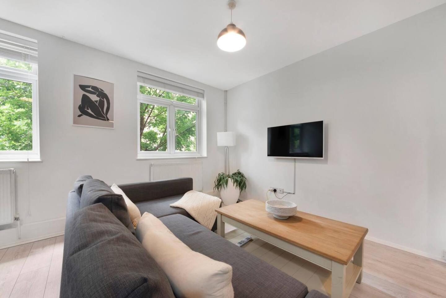 2 Bed Apartment- Finsbury Park Station B Londýn Exteriér fotografie